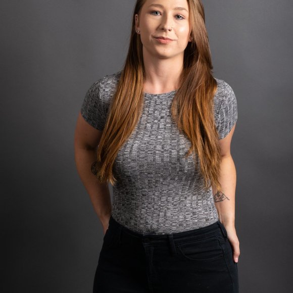 Grey Ribbed Tee Bodysuit by Forever 21 - Picture 4 of 10